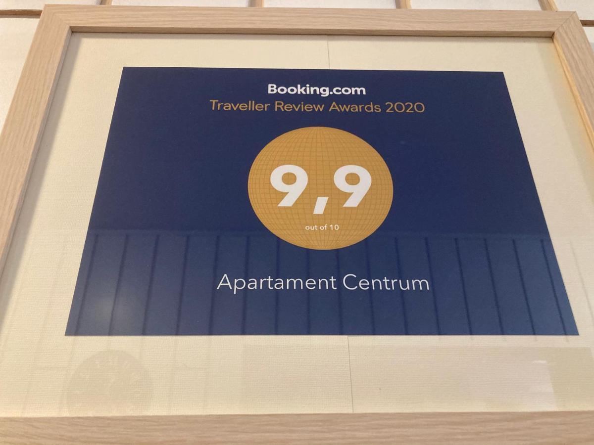 Apartament Centrum โควอบเซก ภายนอก รูปภาพ
